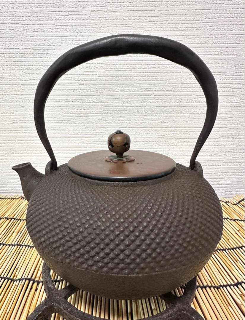 未使用品 南部釜師　龍敏堂造　鍛治打袋鉉 肌文様 斑紫銅蓋 lucia様売約済み