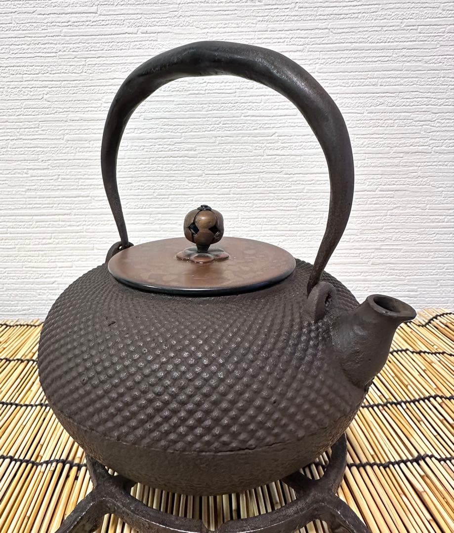 未使用品 南部釜師　龍敏堂造　鍛治打袋鉉 肌文様 斑紫銅蓋 lucia様売約済み