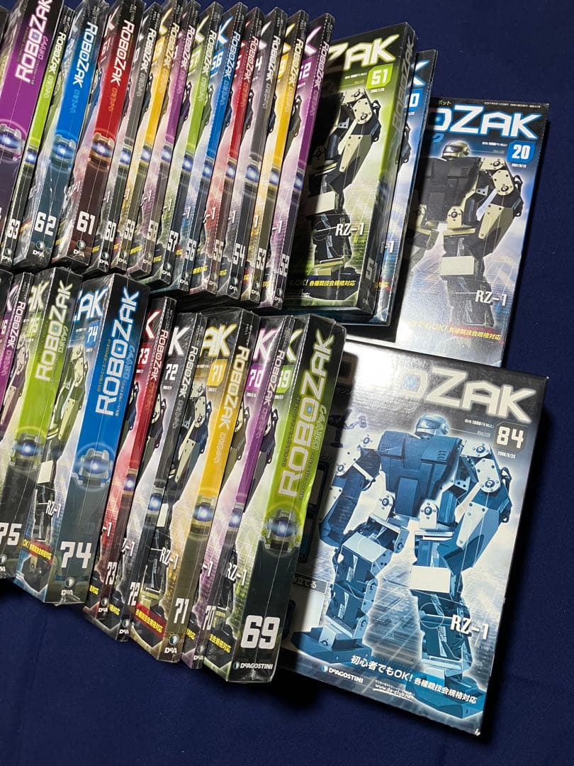 未開封 DeAGOSTINI 週刊 ロボザック 20・50〜82・84巻セット