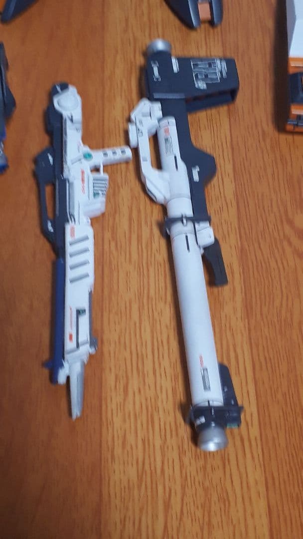 MG 1/100 RX-93 νガンダム Evolve5 レジンパーツ ジャンク