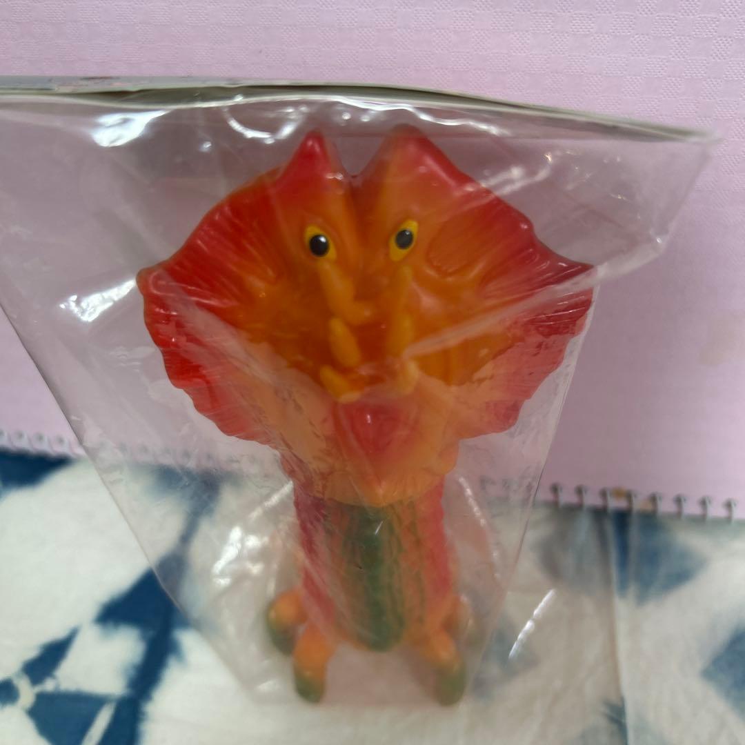 ぶたのはな　ソフビ　ヴィラ星人　　　ブルマァク インディーズソフビ　怪獣ソフビ