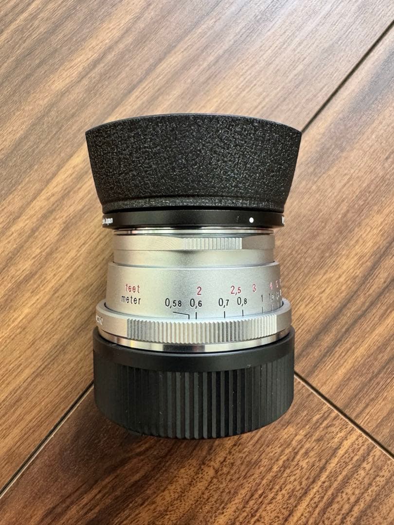 ULTRON Vintage Line 35mm F2 TypeII フード付き