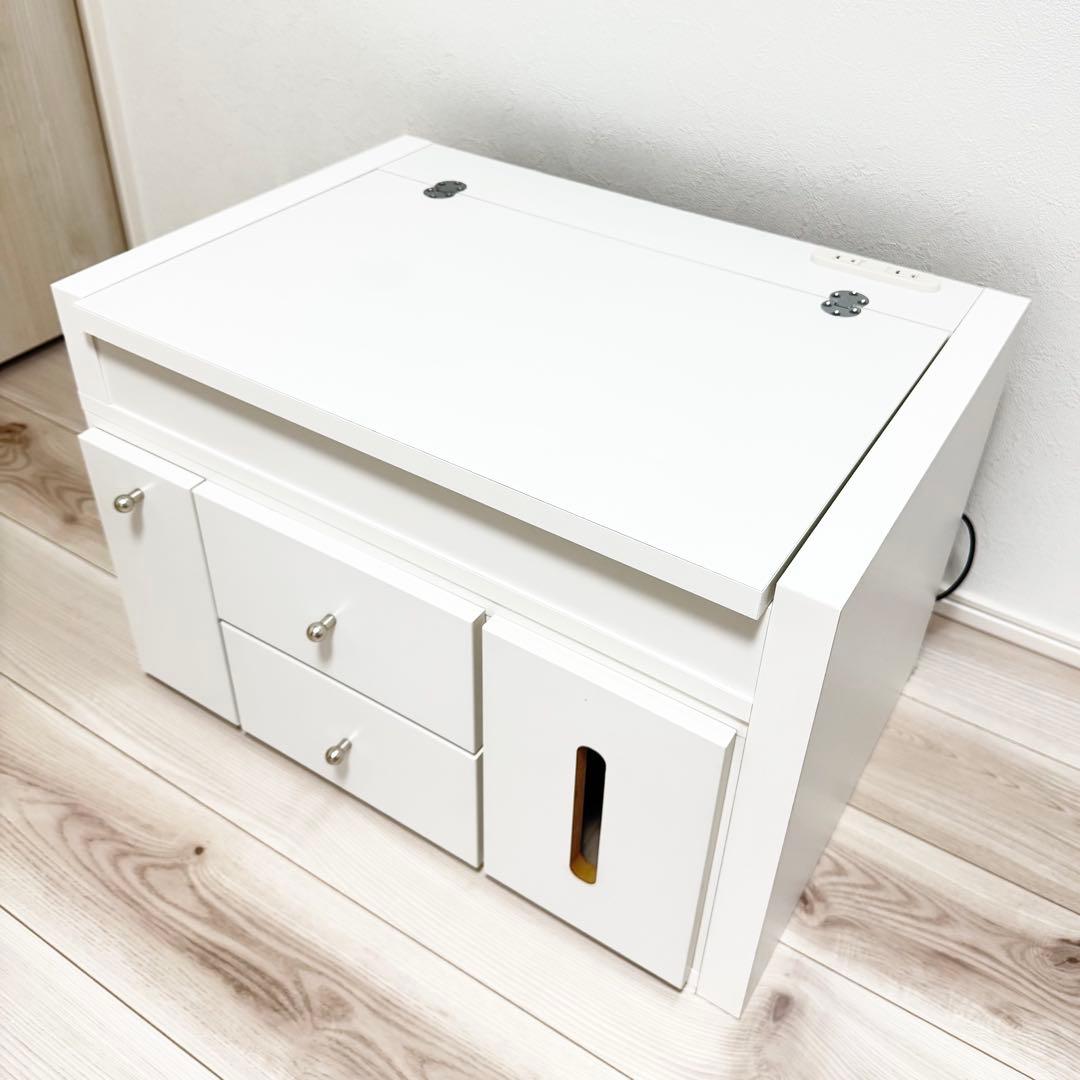 ドレッサーテーブル 鏡台 化粧台 伸縮式 コンセント付き ホワイト