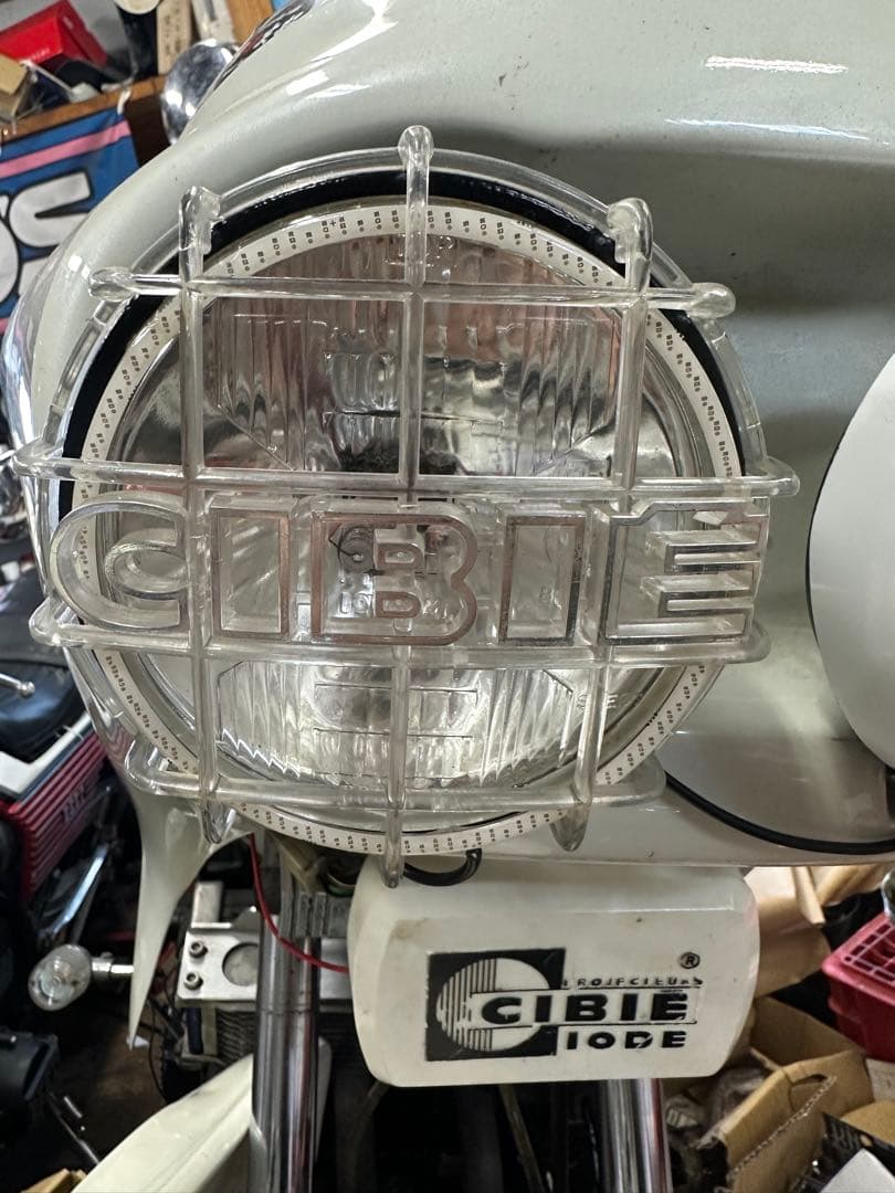 新品　希少　廃盤品　当時物シビエフォグ用ストーンガード/CIBIEライトカバー