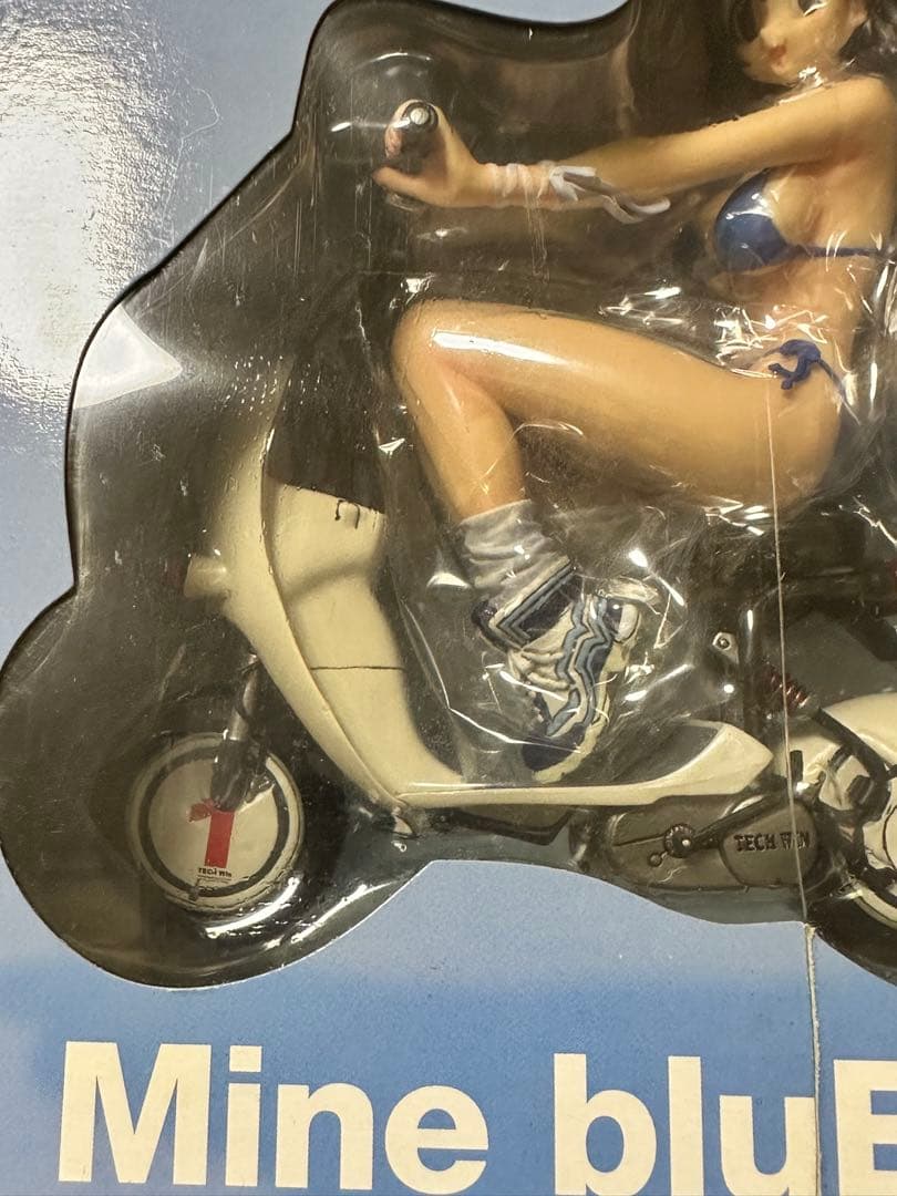 Mine bluE #010 1/7サイズ　青い水着の女の子　吉崎観音