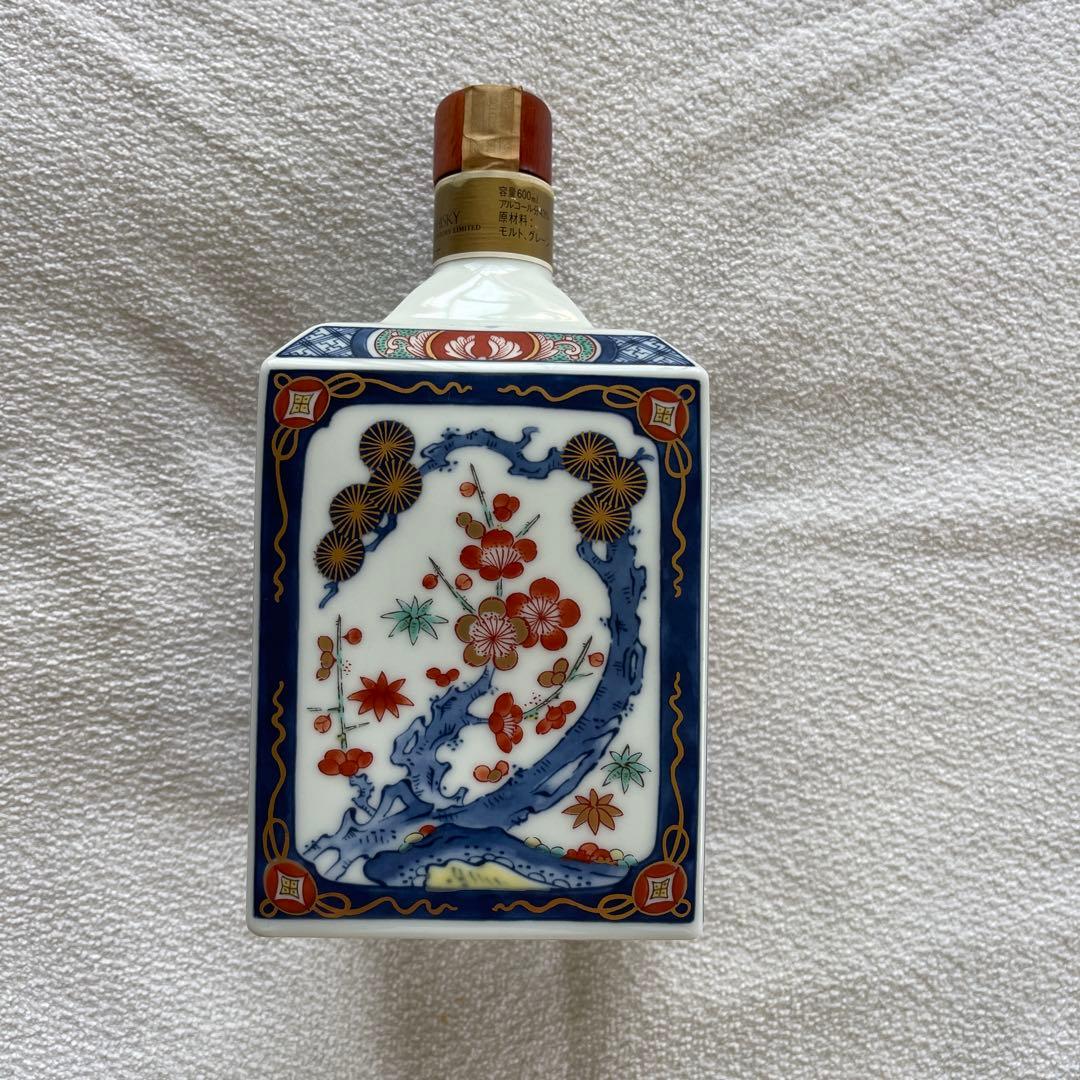 サントリーウィスキー有田焼染錦松竹梅寅文角型瓶