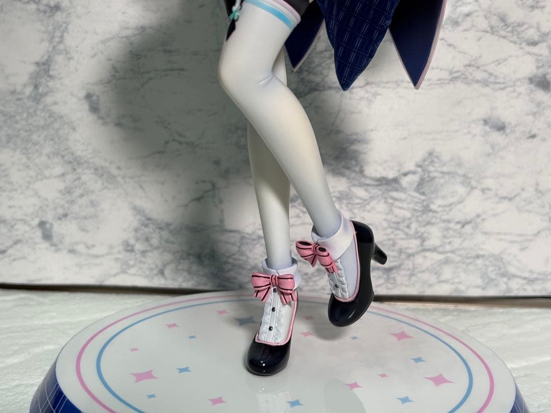 中古　にじさんじ　月ノ美兎　1/7スケールフィギュア デザインココ