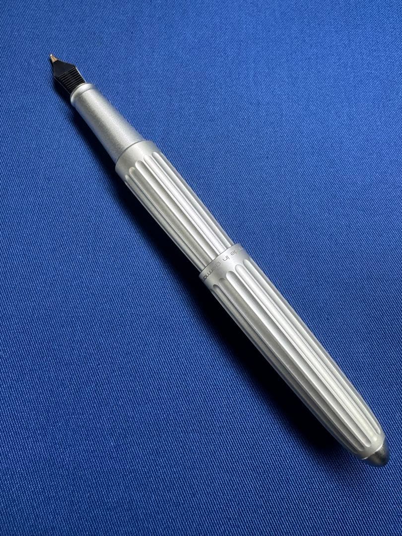 Diplomat アエロ 万年筆　14金 M