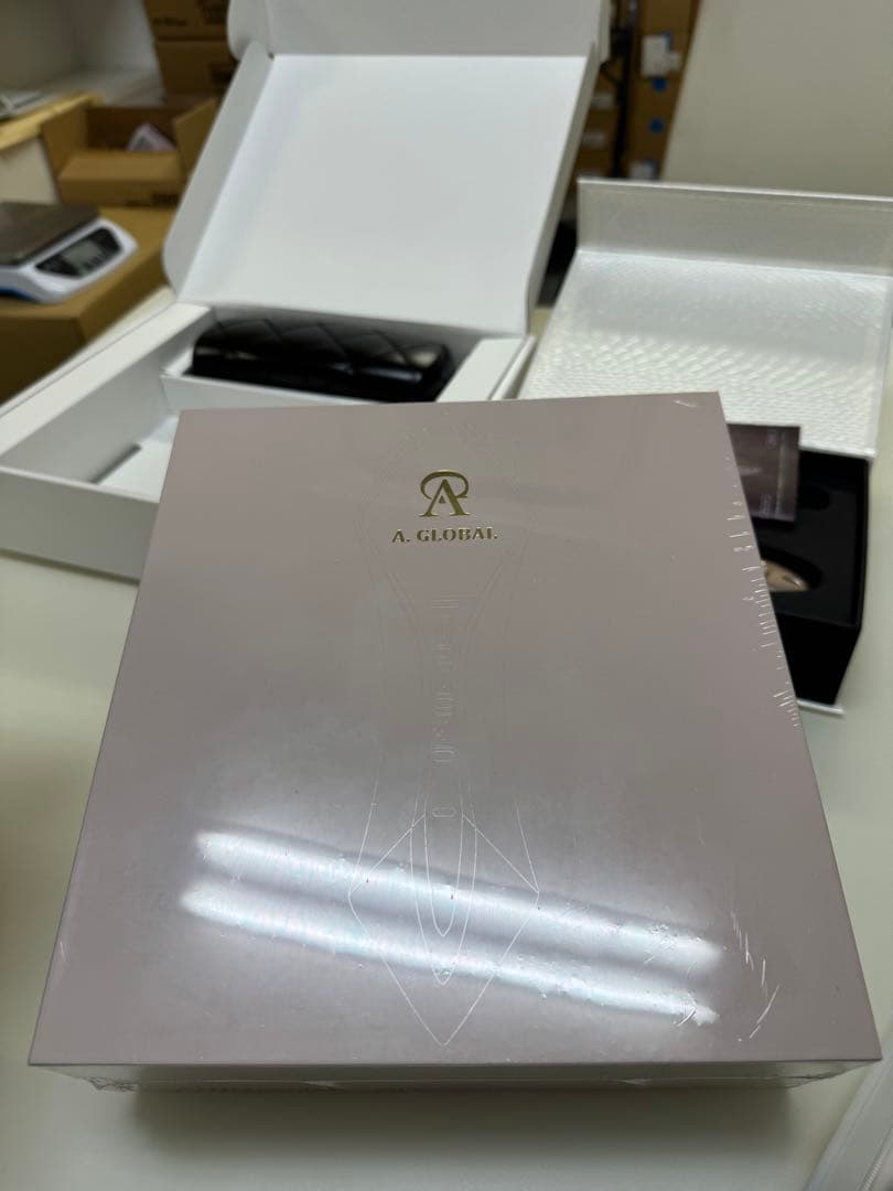 【新品未開封】 ARTISTIC&CO. 高級美顔器ゼウスⅢ ZeusⅢ 正規品