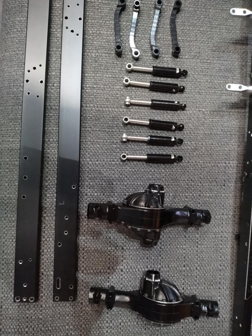 【未使用】タミヤ1/14 キングハウラー系 フルメタルシャーシセット