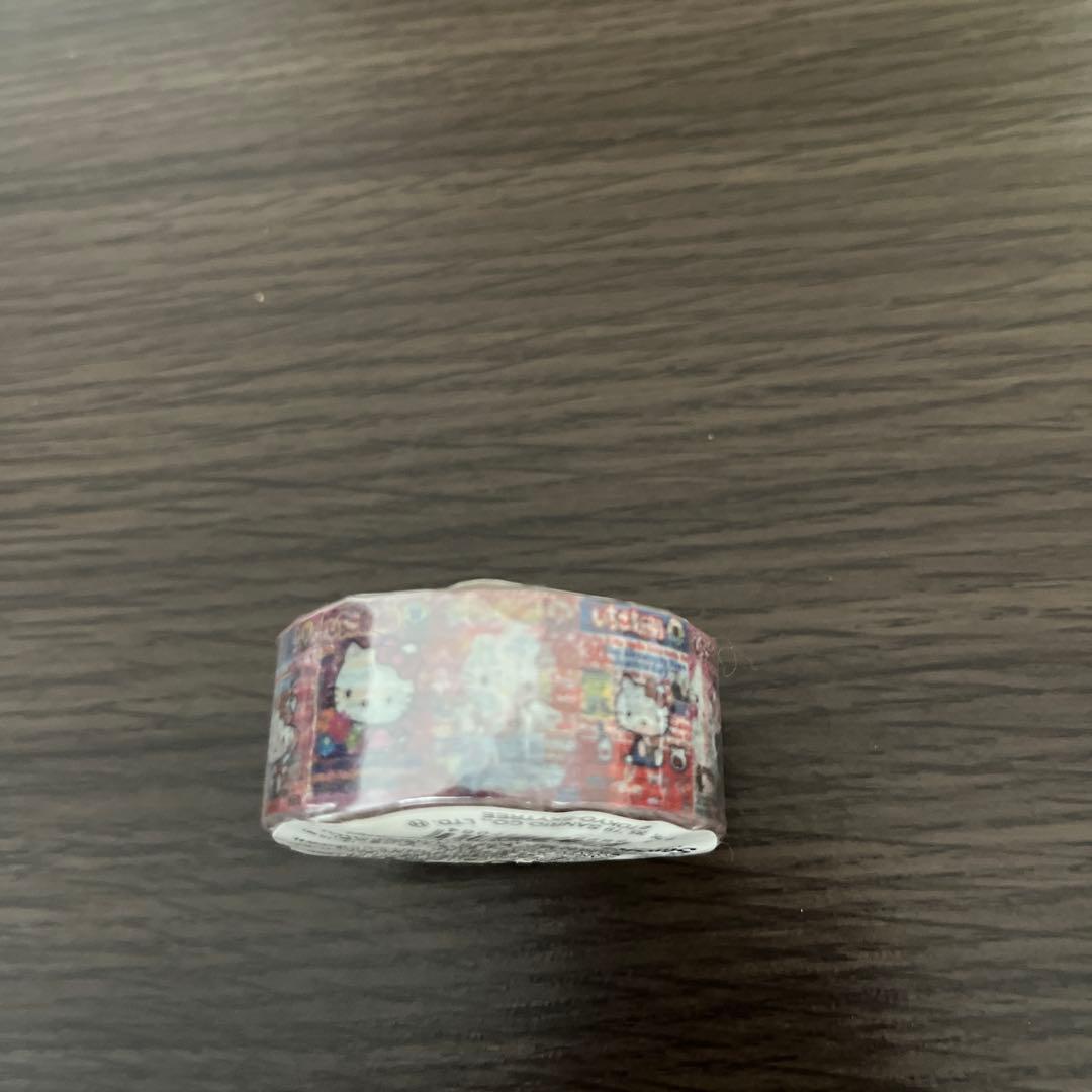 キティ　45周年　マスキングテープ　いちご新聞柄