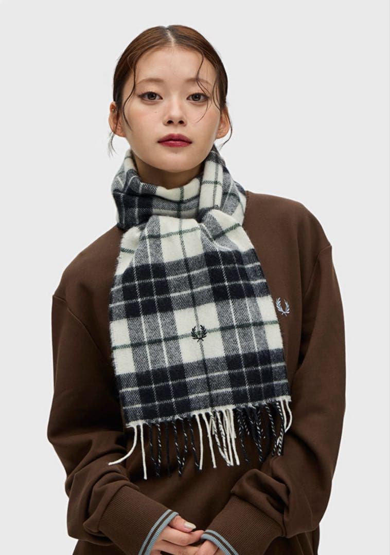 FRED PERRY フレッドペリー　マフラー メンズ　ウィメンズ 新品