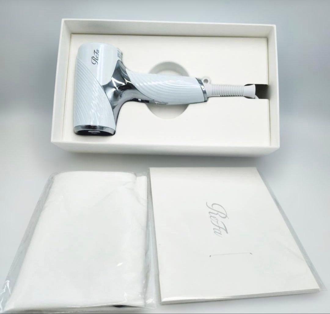 新品・未使用 ReFa BEAUTECH DRYER SE ホワイト