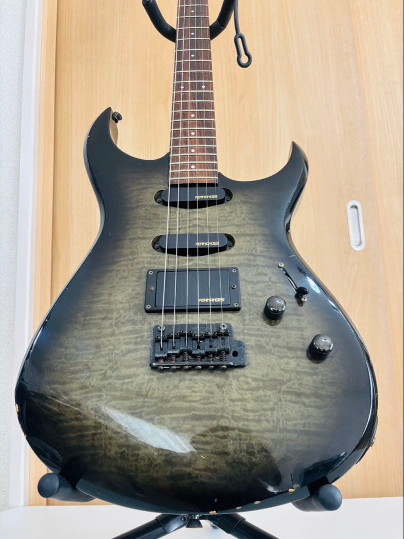 フェルナンデス　Fernandes FGZ-400 エレキギター