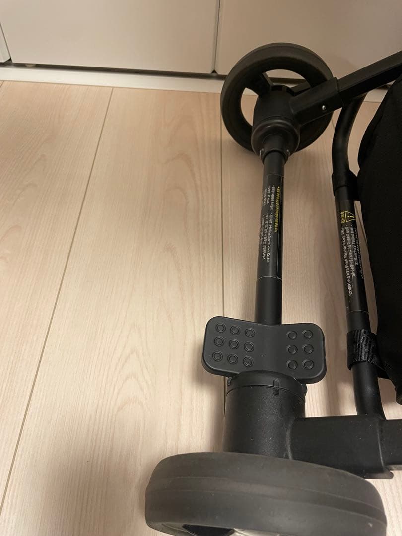 ロイヤルテールズアリス　ペットカート　新型　ハンドルカバー一体