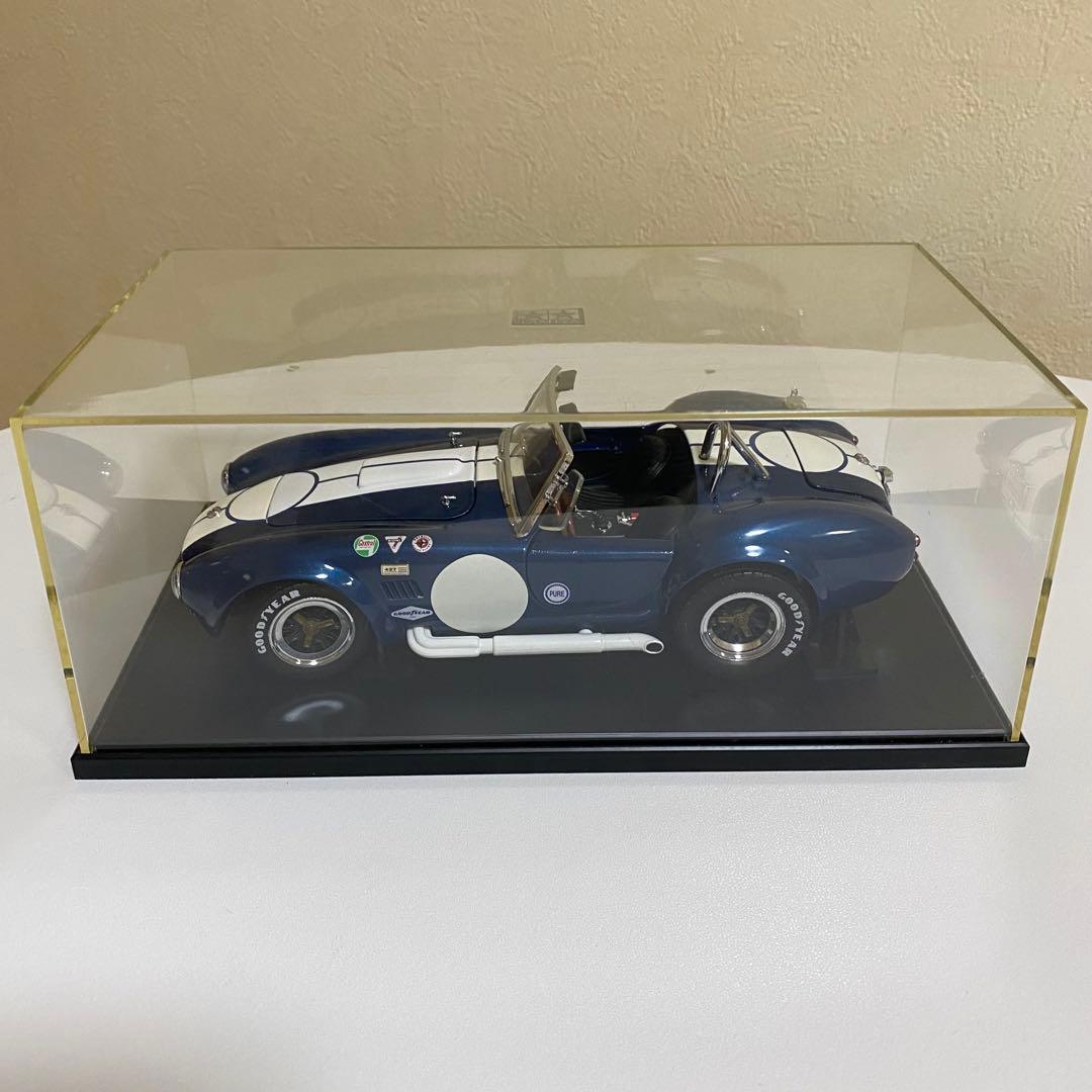 1/18 SHELBY COBRA 427 S/C ダークブルー