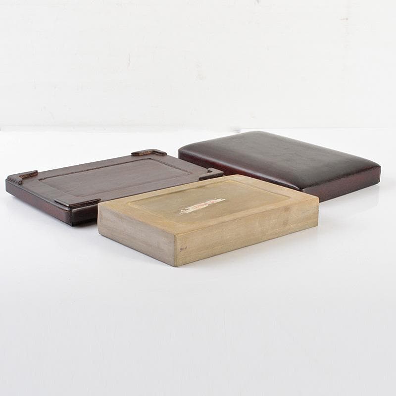 中国　書道具　花瓶刻　端渓硯　唐木箱付　C　6184