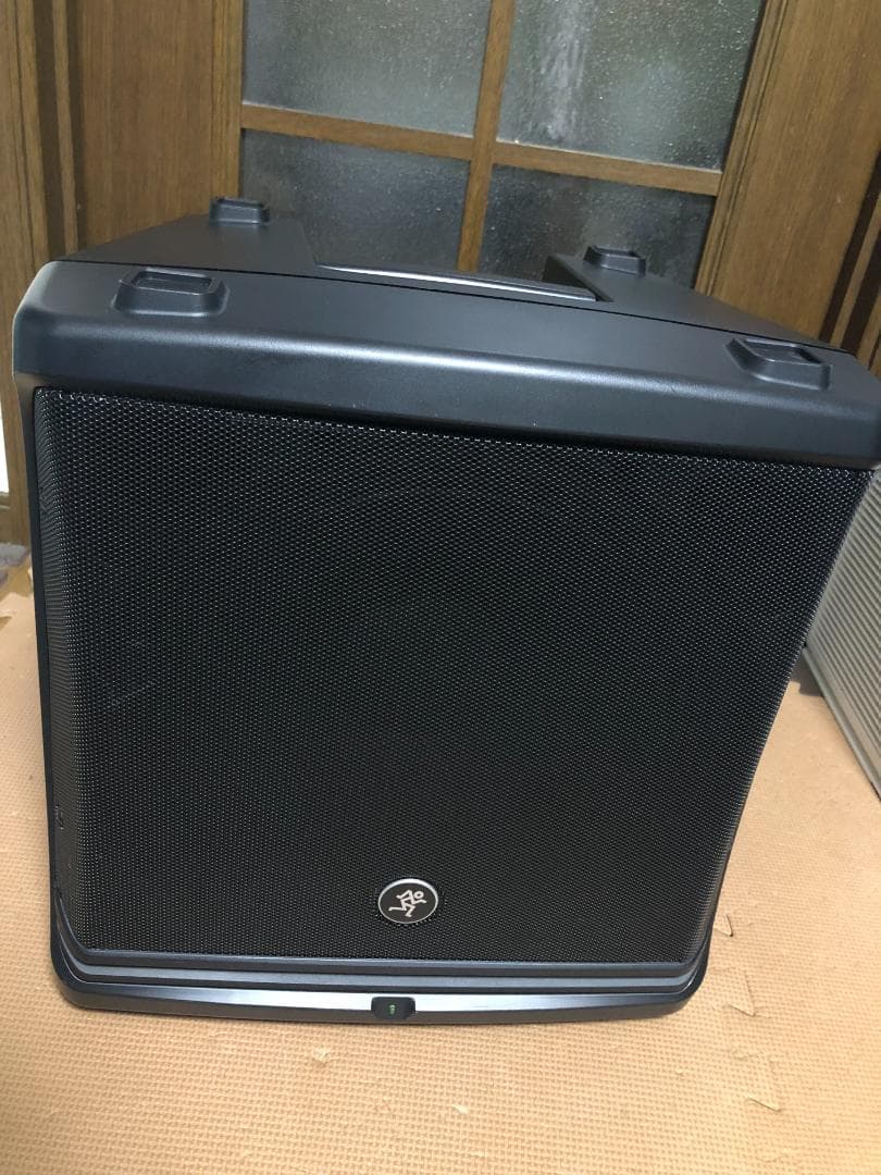 MACKIE DLM12 マッキー 2000W パワードスピーカー