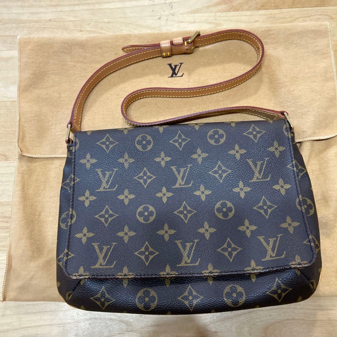ルイヴィトン モノグラム　ミュゼットタンゴ ショルダーバッグ シリアル有