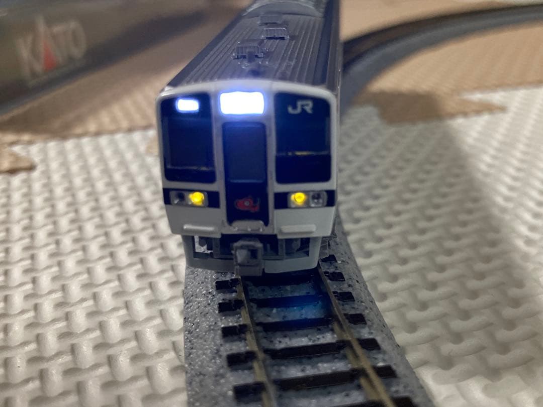 719系0番台あかべぇ+起き上がり小法師塗装