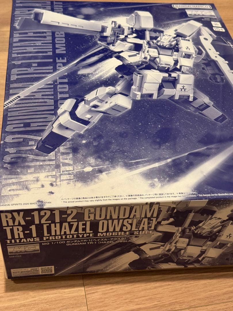 バンダイ MG 1/100 ガンダムTR-1 ヘイズルアウスラ 新品未開封