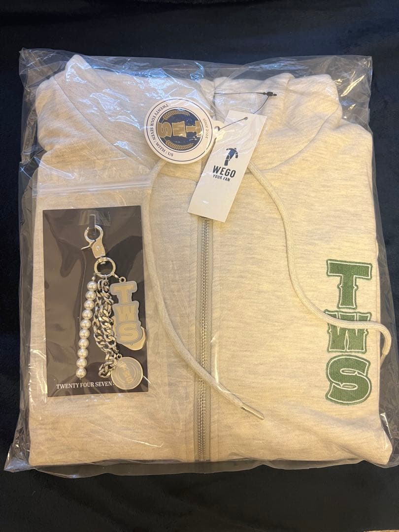 WEGO TWS パーカー&キーチェーン