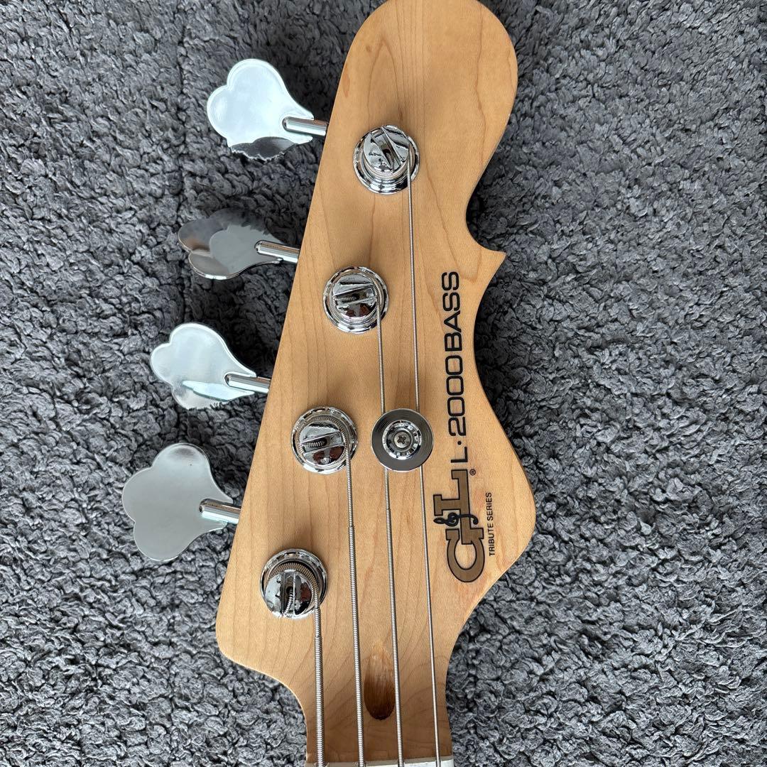 G&L L-2000 エレキベース TRIBUTE ブルーバースト
