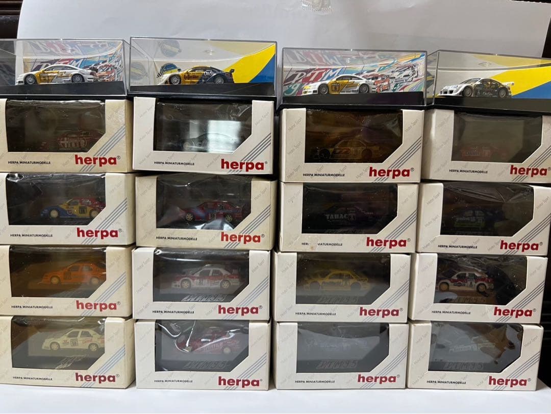 ＤＴＭ　ミニカー　ミニチャンプス　ヘルパ　ベンツ　オペルアルファロメオプラモデル