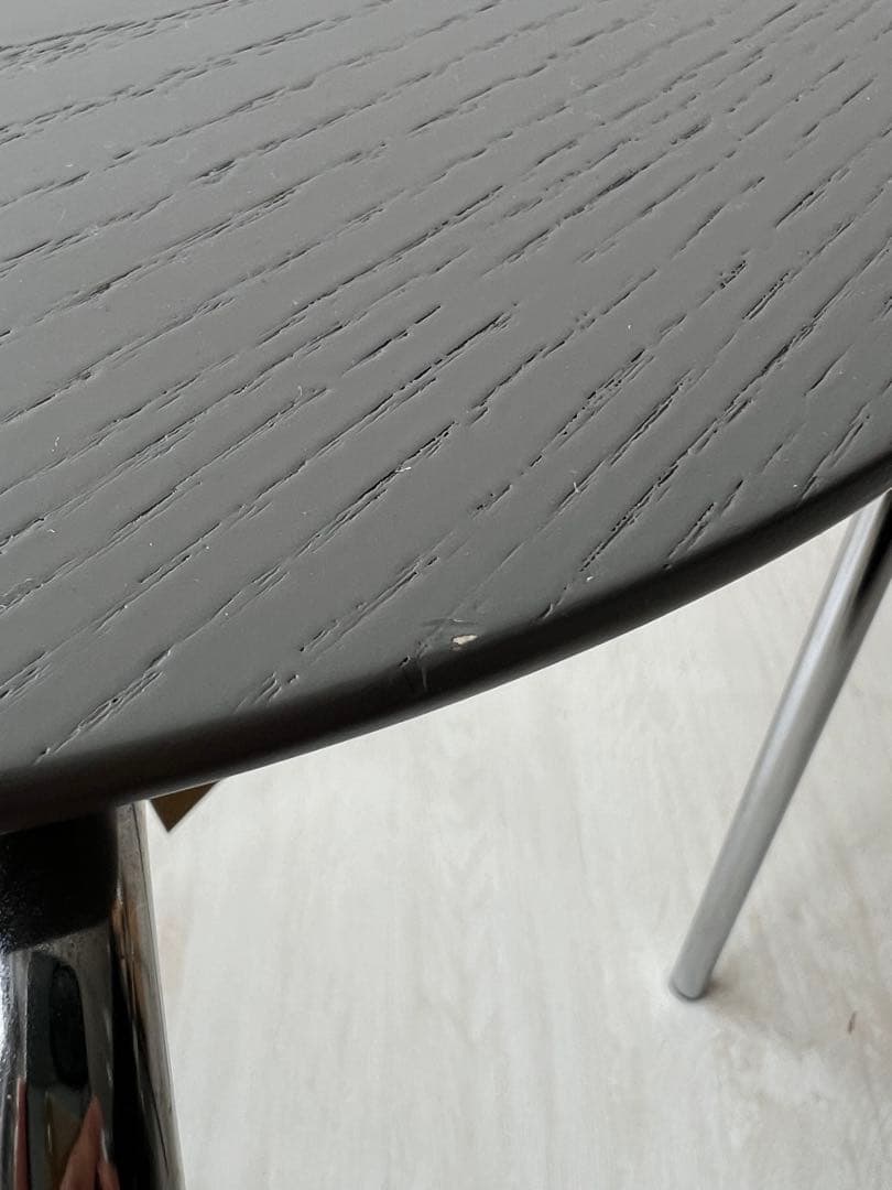 Ferm Living Herman Stool ワームグレー/クローム
