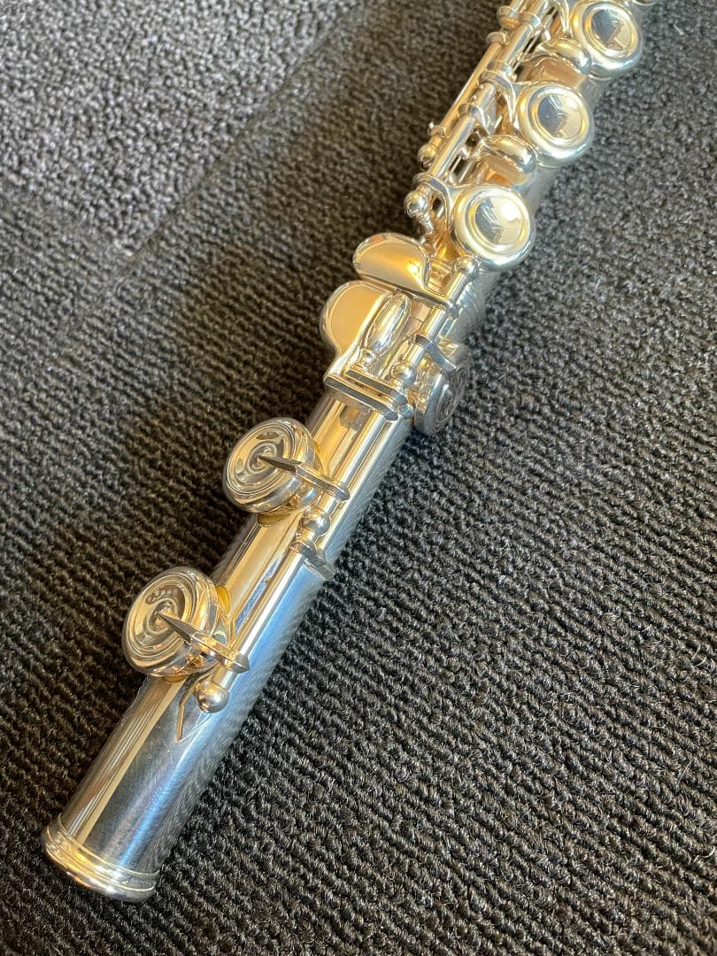 フルート　ヤマハ　YFL-517　美品　頭部管：銀　FLUTE YAMAHA