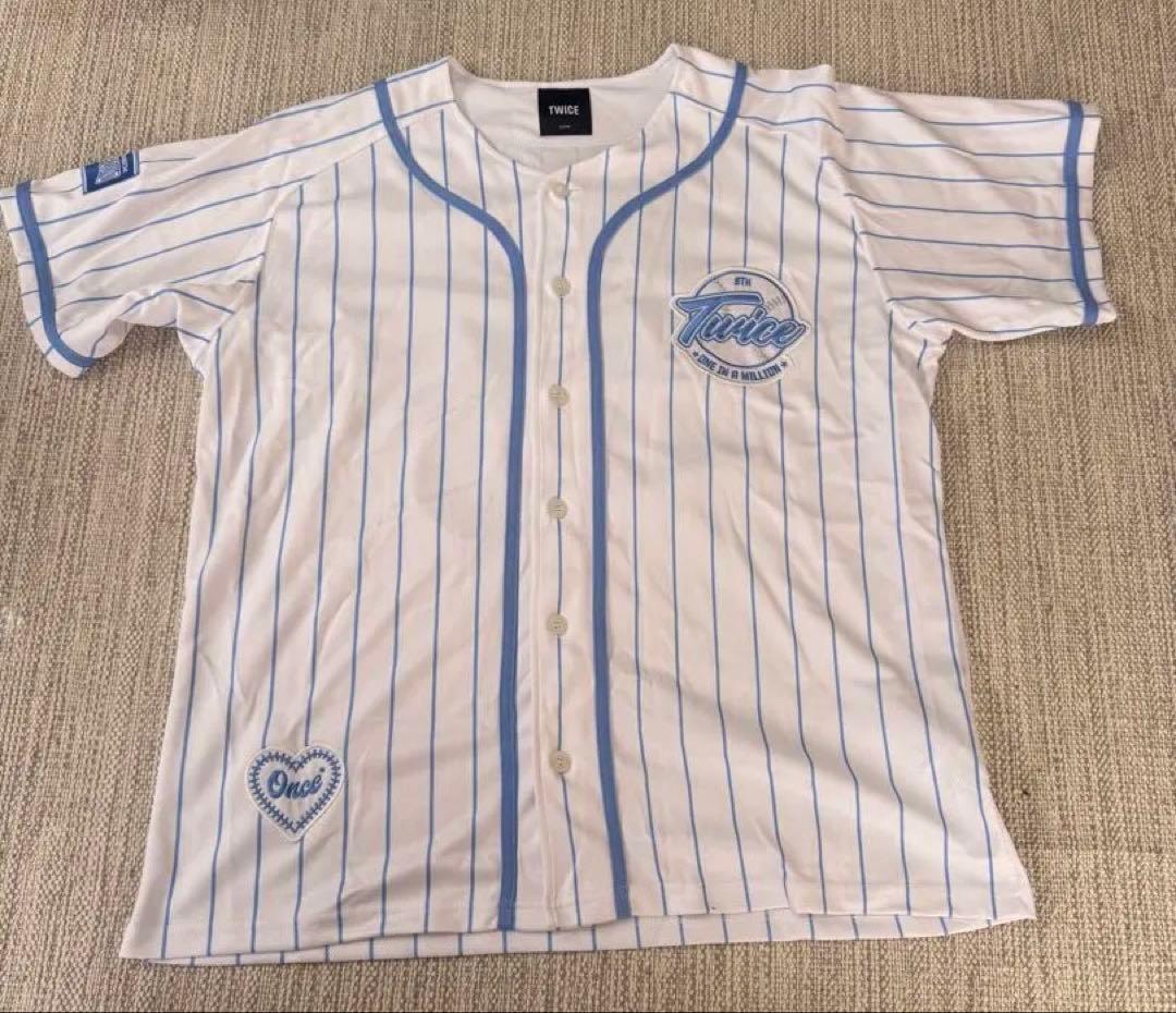 TWICE TZUYUツウィ ユニフォーム