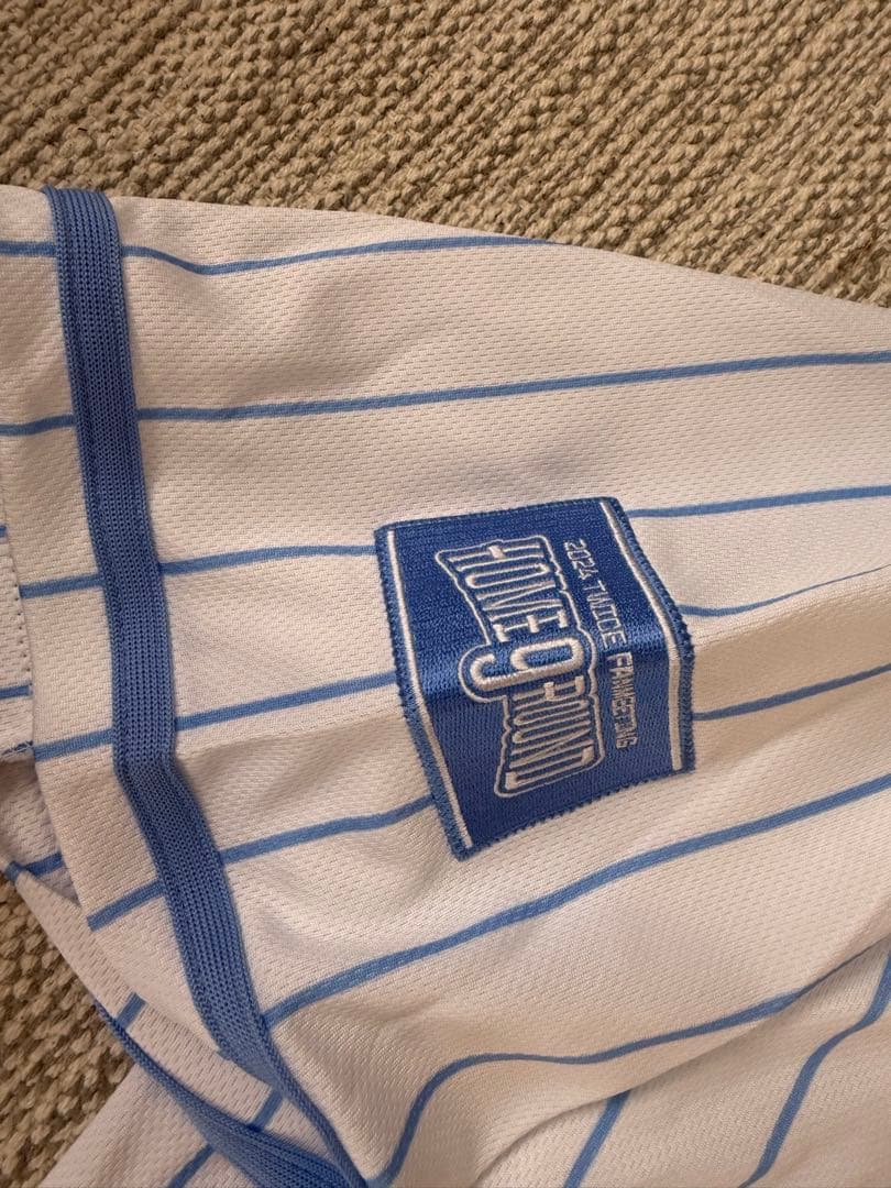 TWICE TZUYUツウィ ユニフォーム