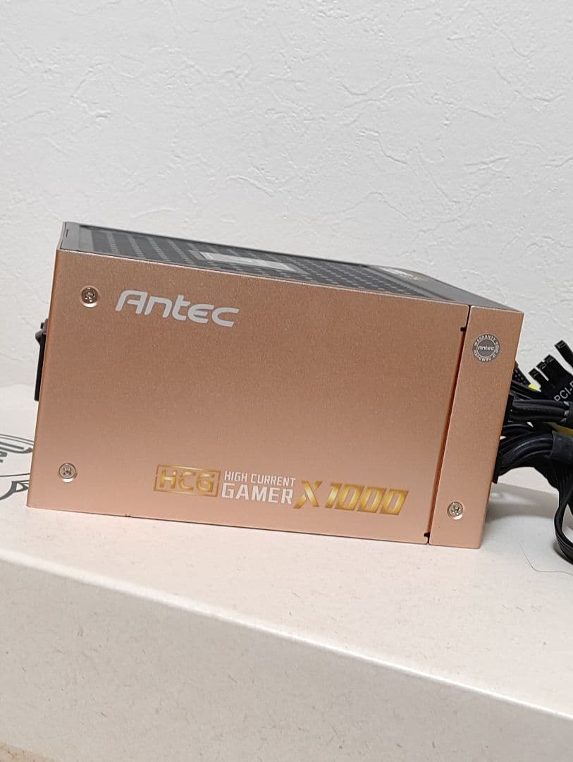 Antec HCG-1000 1000W 電源ユニット