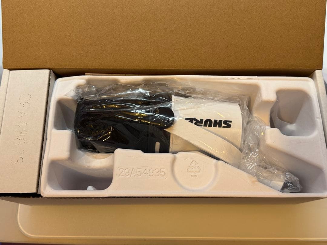 配信機器・PA機器・レコーディング機器 SHURE MV7+ White