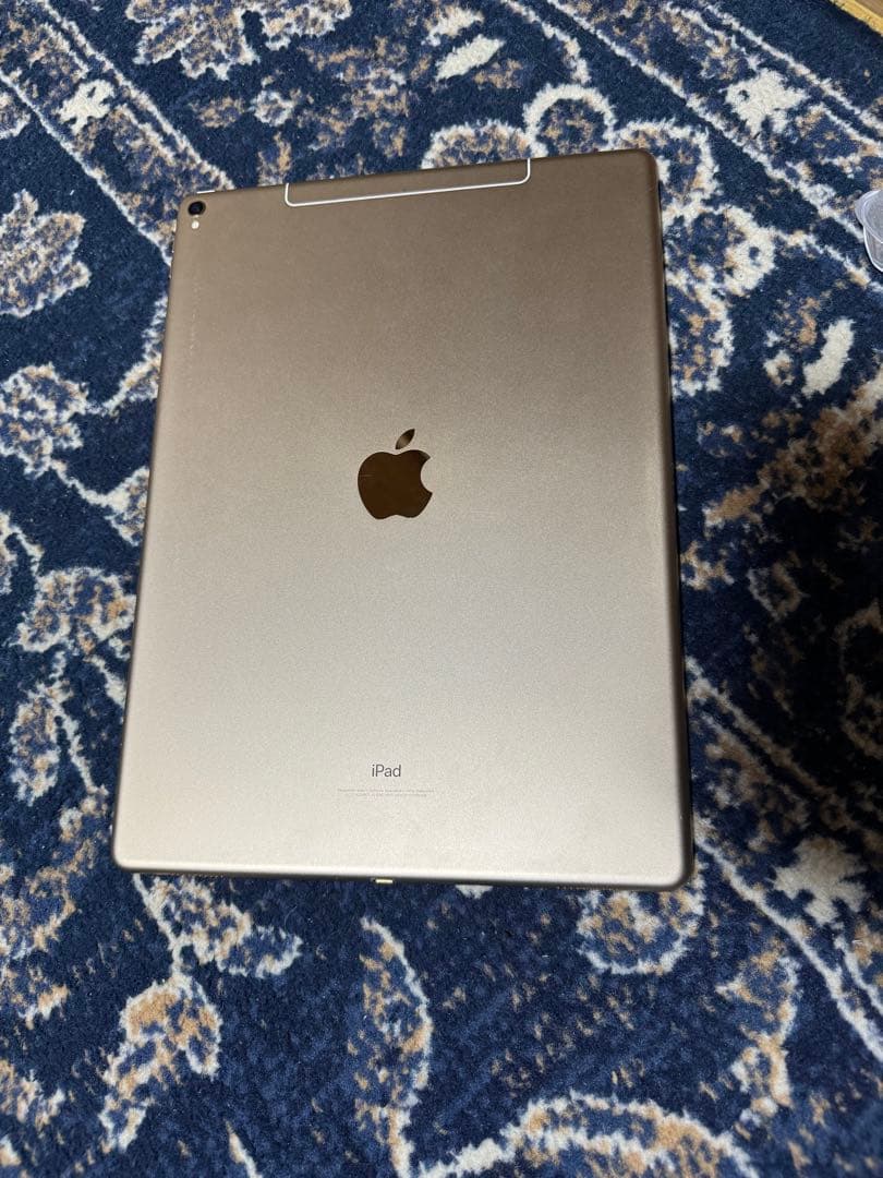 【*。様 iPad Pro12.9インチ第2世代 256GB Wi-Fi+Cel