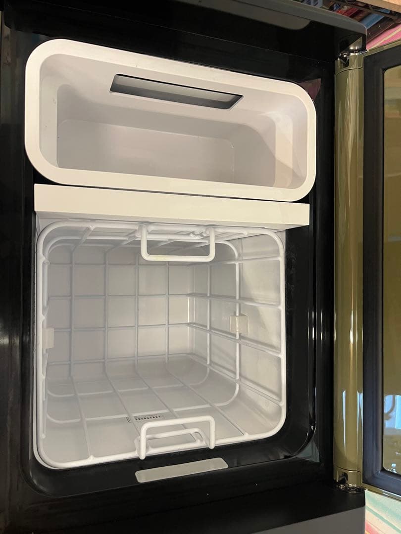 マキタ CW004GZO (本体のみ) 充電式保冷温庫 29L オリーブ色