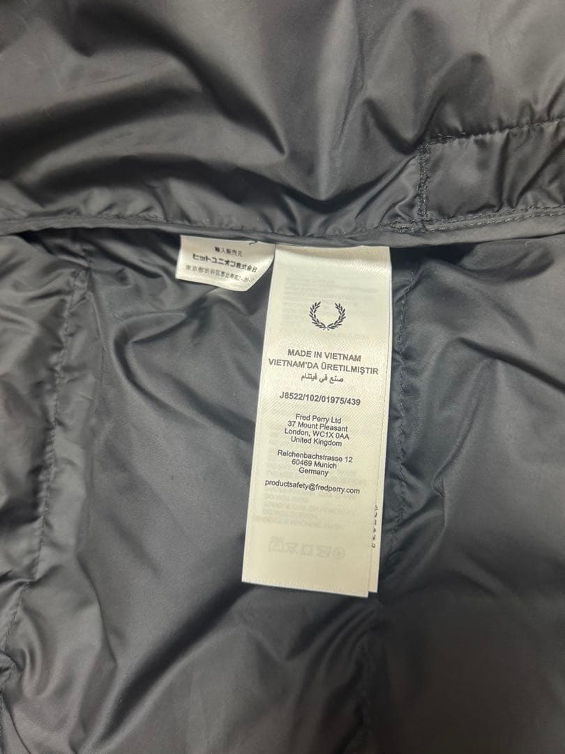 フレッドペリー ダウンベスト
