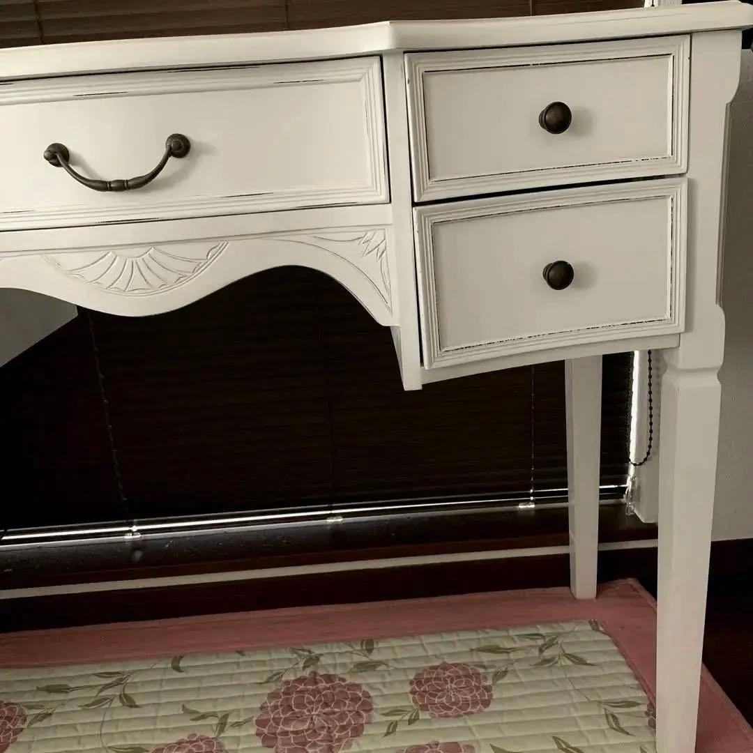 4/15迄の出品　ライティングデスク　ホワイト