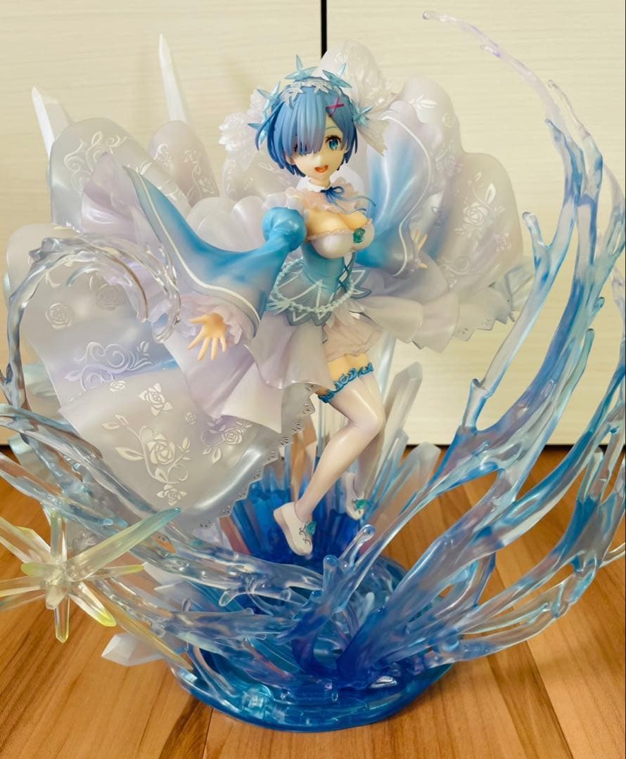 【渋スク】リゼロ クリスタルドレスVer レム フィギュア