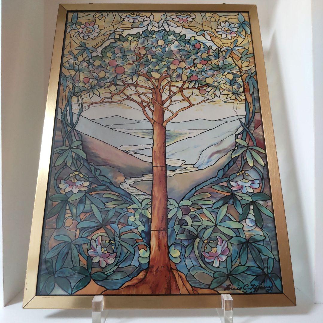 ステンドグラス　生命の木