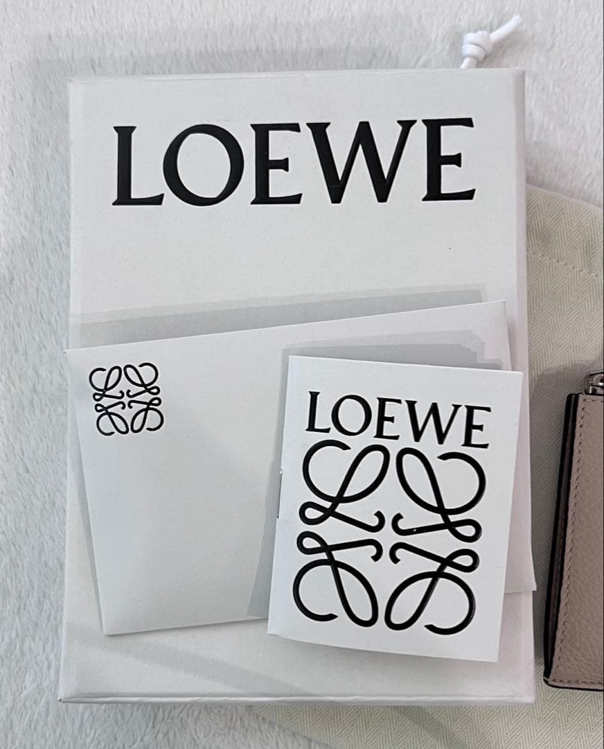 【美品✨】LOEWE Wallet 財布 ミニ財布 カードケース