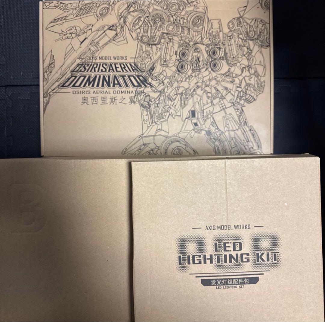 アクシズ社オシリス・エリア MGEXクシャトリヤ 海外スタジオ￼正規品