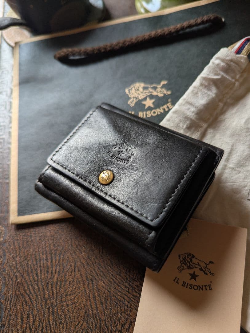 おんと0721さま専用 イルビゾンテ トリフォルドウォレット ブラック 男女兼用