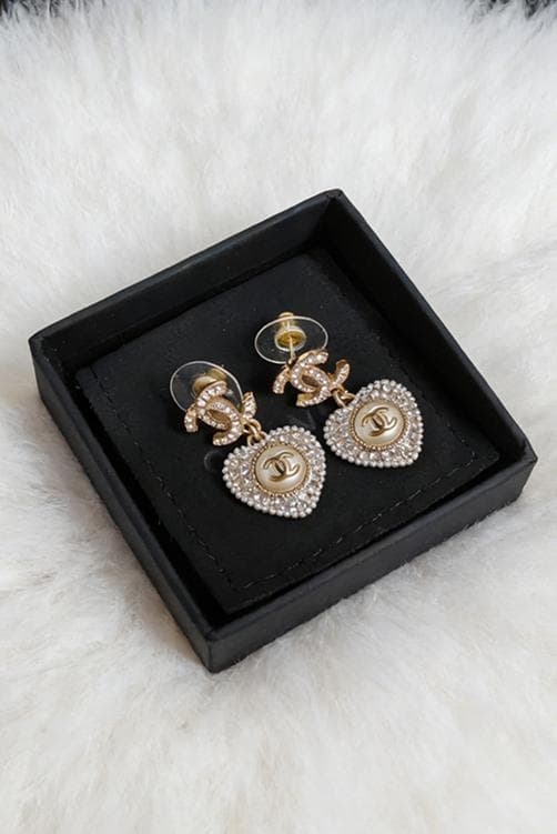 【美品】シャネル パール ピアス