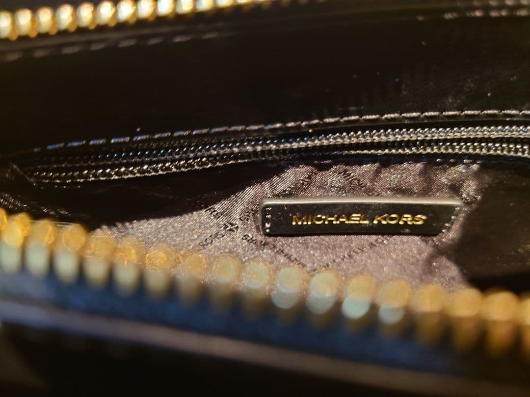 MICHAEL KORS ブラック ハンドバッグ