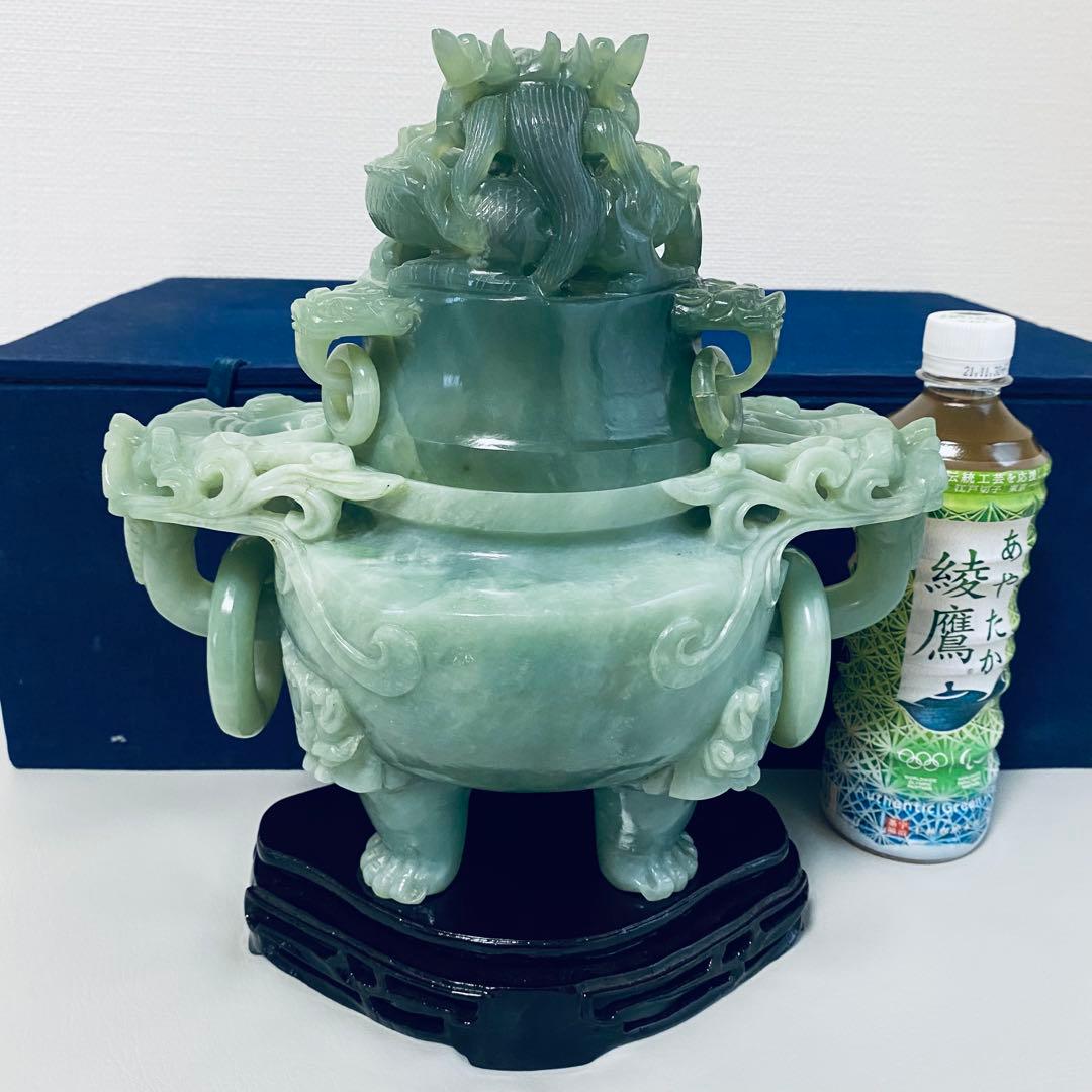 翡翠 置物 龍 彫刻 台座付き 香炉 特大サイズ 中国美術　ヒスイ