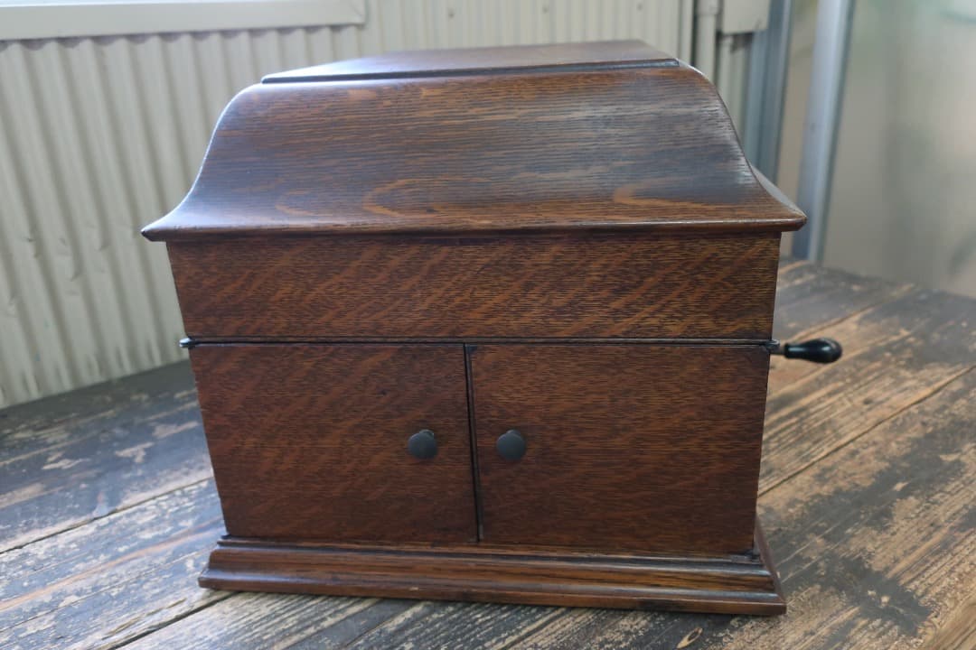 極上品！動画あり ! 蓄音機 ビクトローラ Victrola VV-VⅢ