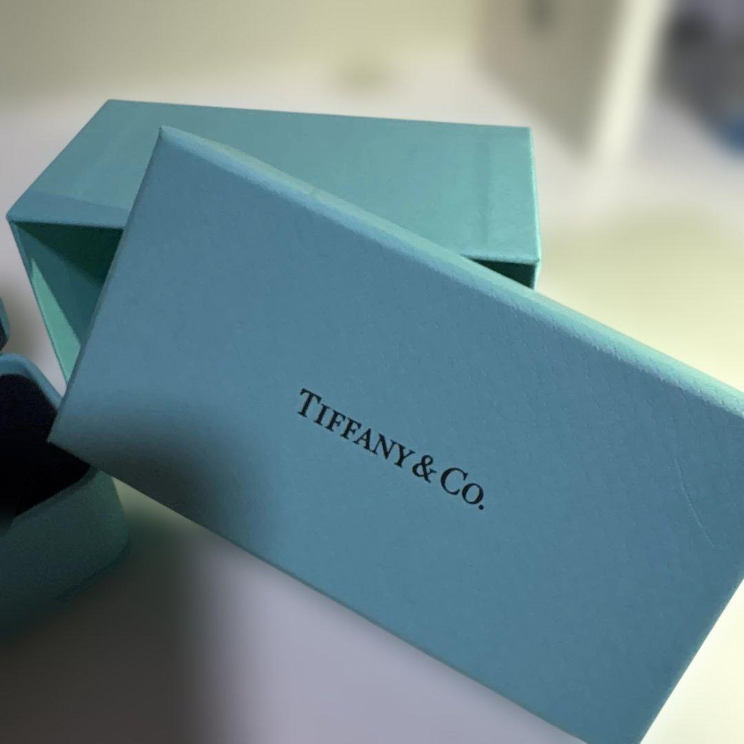 Tiffany & Co. ハート型ピアス ゴールド