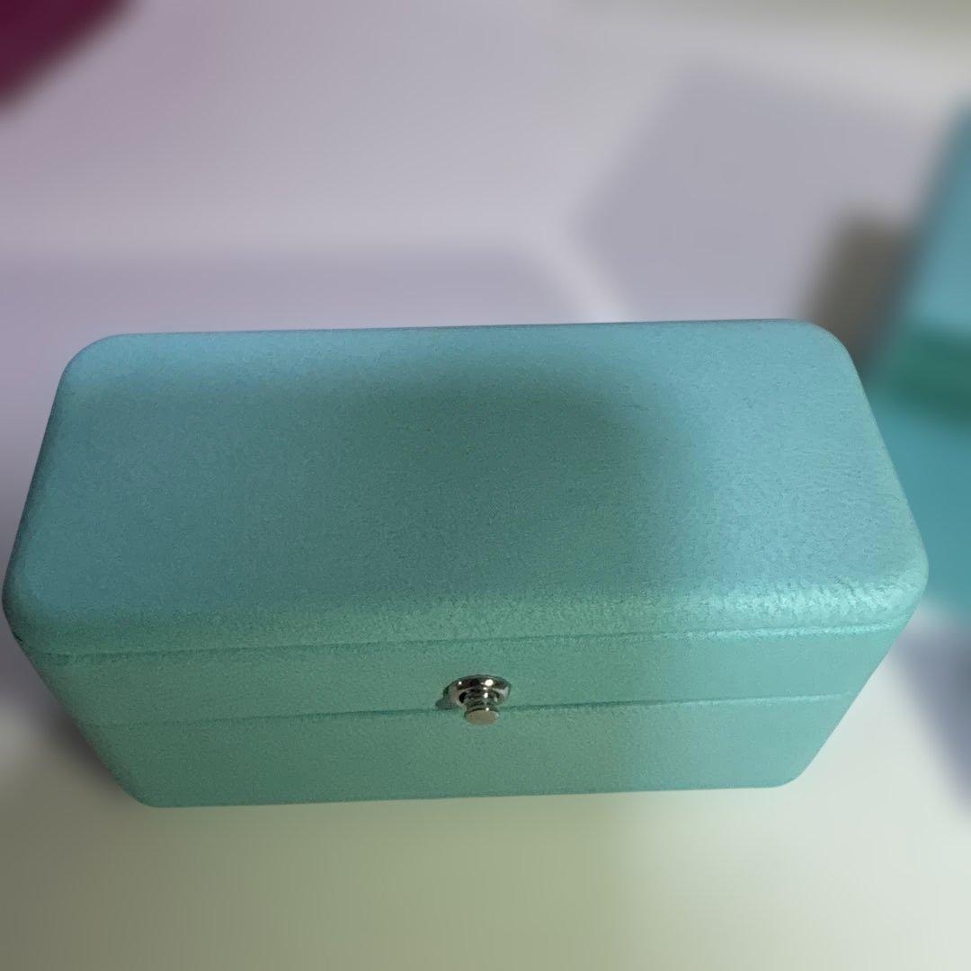 Tiffany & Co. ハート型ピアス ゴールド