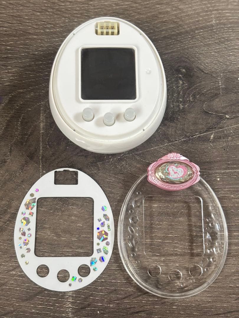d*3様 たまごっちぴーす Tamagotchi P's 白 ベイビーチェンジ